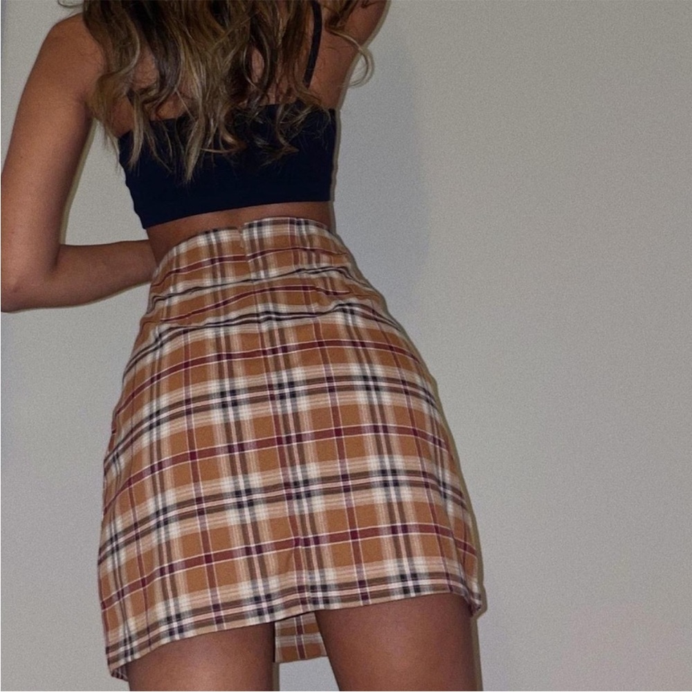 Brandy Melville John Galt Skirt Brown Plaid Mini